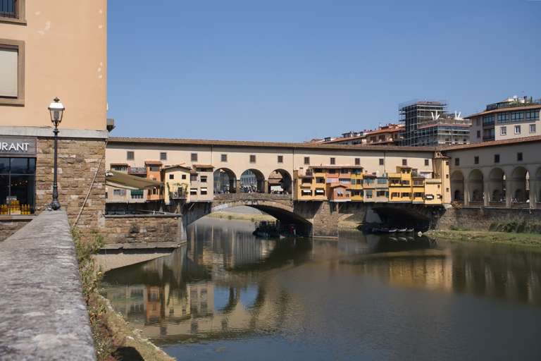 Ponte Vecchio - eine der bekanntesten Sehenswürdigkeiten in Florenz.